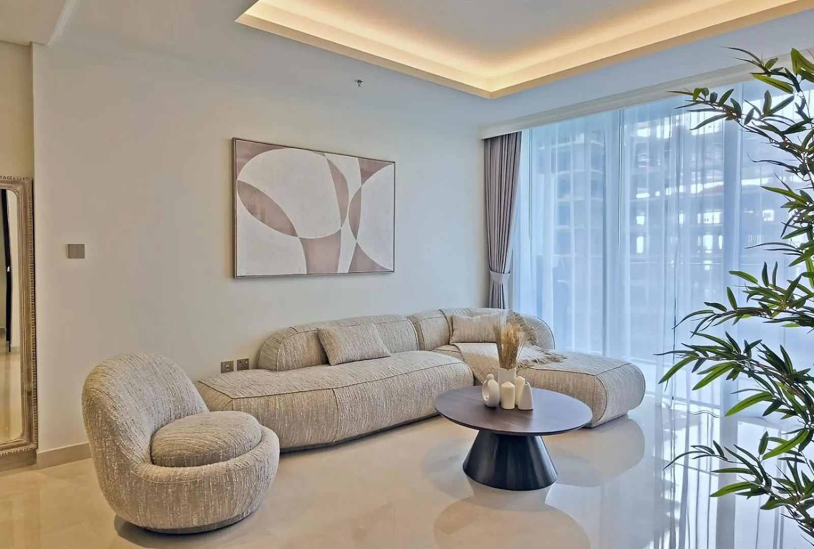Brand New 1Br , Fully Furnished Apartment Dubai