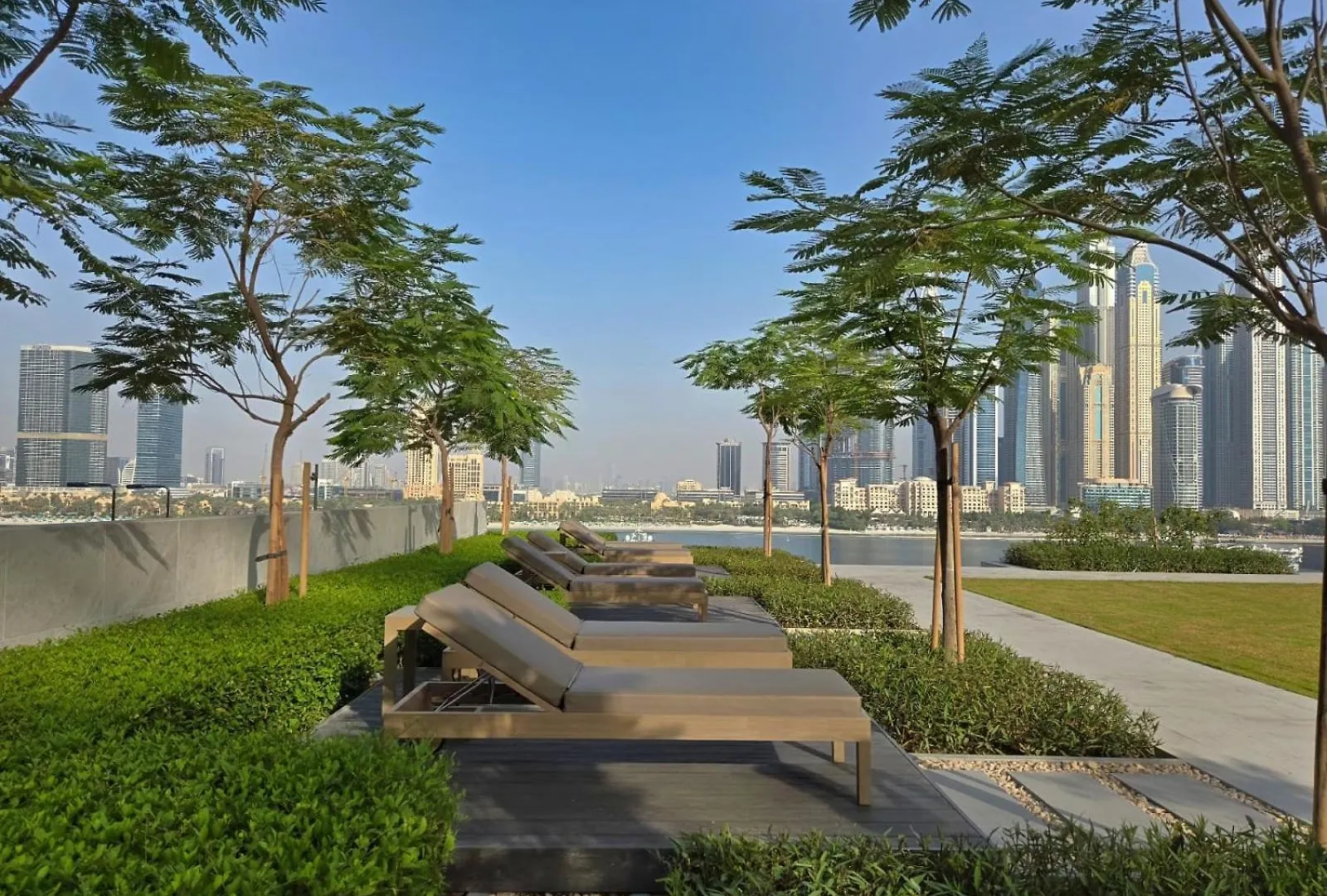 Brand New 1Br , Fully Furnished Apartment Dubai